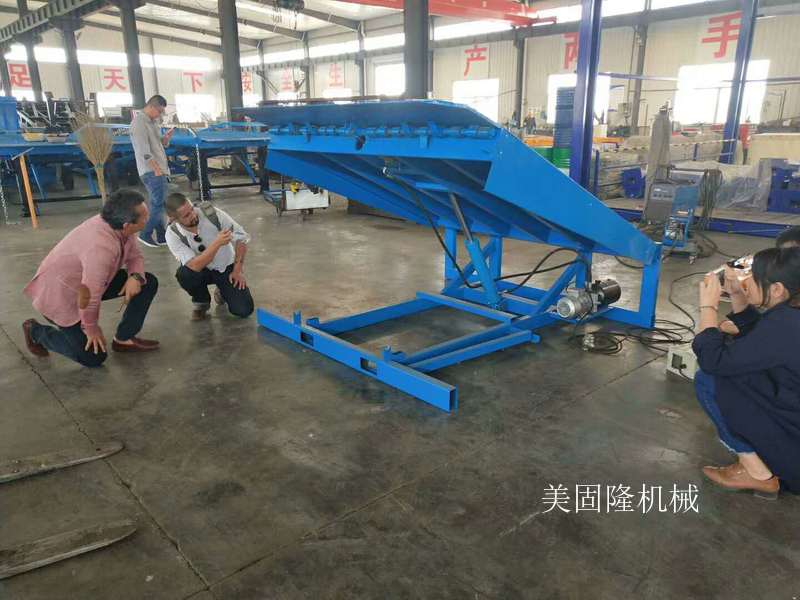 固定式登車橋哪家好